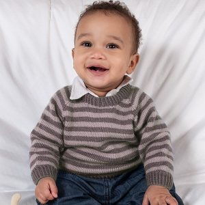 Stickad Tröja m/ränder – garnpaket i Bluum Soft Merino Ull