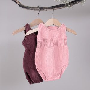Stickade Bodies med ribb 2st – garnpaket i Bluum Soft Merino Ull