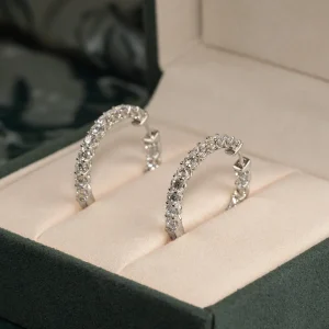 DOUBLE SET SHARED PRONG DIAMOND CREOL EARRING