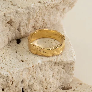 ELMA MEDIUM GOLDEN RING