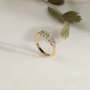 FIVE STONE OVAL-CUT LAB-DIAMOND RING - 1.0ct - YG