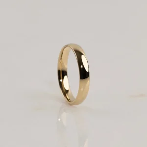OVAL COURT WEDDING BAND - YG