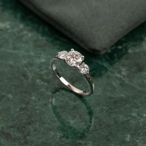 ROUND TRILOGY LAB-DIAMOND RING - 1.4ct - WG