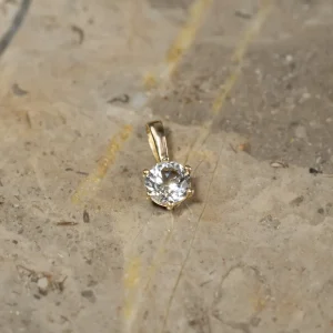 SOLEY WHITE TOPAZ SOLID GOLD PENDANT