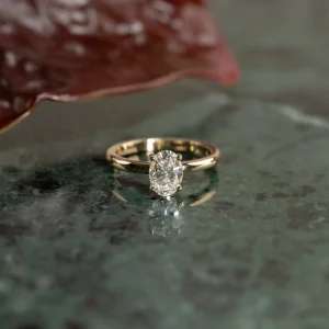 SOLITAIRE OVAL-CUT LAB-DIAMOND RING - 1.0ct - YG