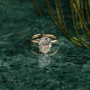 SOLITAIRE OVAL-CUT LAB-DIAMOND RING - 3.0ct - YG